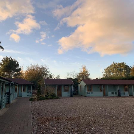 Southernwood - Garden Lodge 11 Дидкот Екстериор снимка